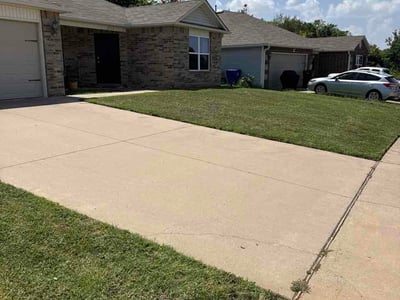 Lawn Care service in Coweta, 74429