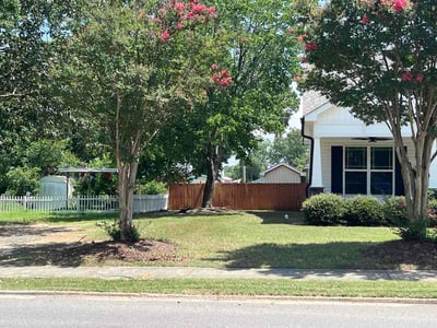 Lawn Care service in Kenly, 27542
