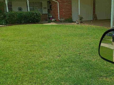 Lawn Care service in Midwest City, 73110