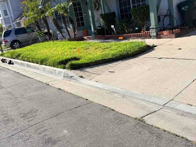 Lawn Care service in Bell Gardens, 90201