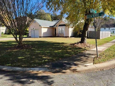 Lawn Care service in Matthews, 28105