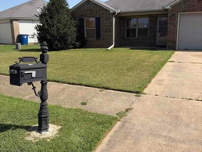 Lawn Care service in North Little Rock, 72114