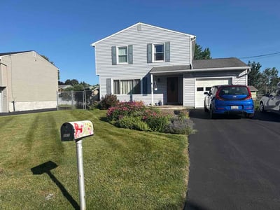 Lawn Care service in Cicero, 13039