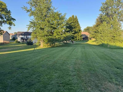 Lawn Care service in Gladstone, 64118