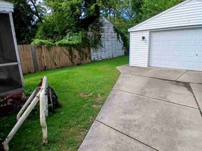 Lawn Care service in Hackensack, 07601