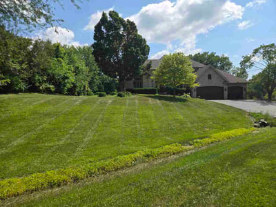 Lawn Care service in Oswego, 60543