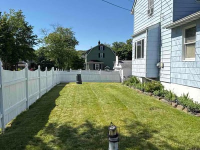 Lawn Care service in Bergenfield, 07621