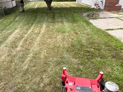Lawn Care service in Holly, 48442