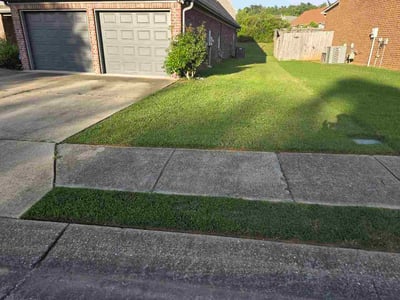 Lawn Care service in Bessemer, 35020