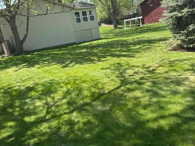 Lawn Care service in Burnsville, 55337