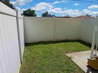 Lawn Care service in St. Petersburg, 33701