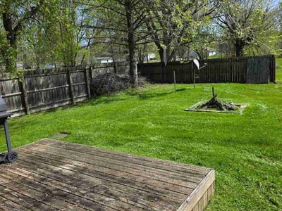 Lawn Care service in Flint, 48502