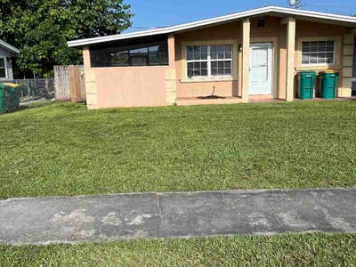 Lawn Care service in Indialantic, 32903