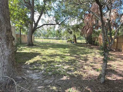 Lawn Care service in Marco Island, 34145