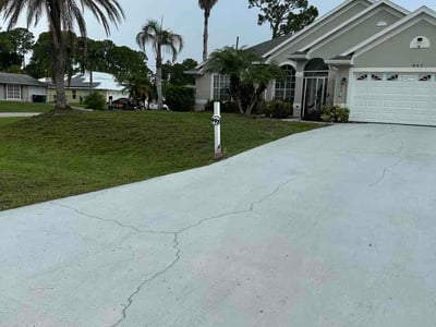 Lawn Care service in Sunrise, 33322