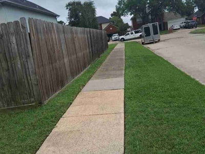 Lawn Care service in Groton, 06340
