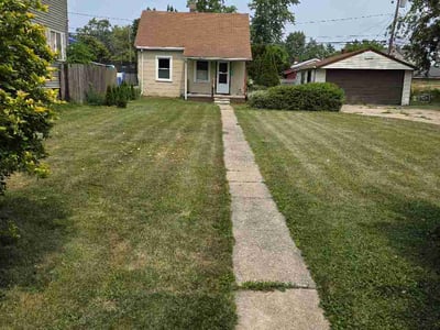 Lawn Care service in Lincoln Park, 48146