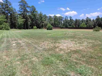 Lawn Care service in Rockport, 78382