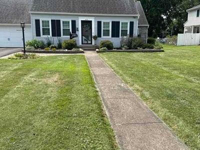 Lawn Care service in Newark, 43055