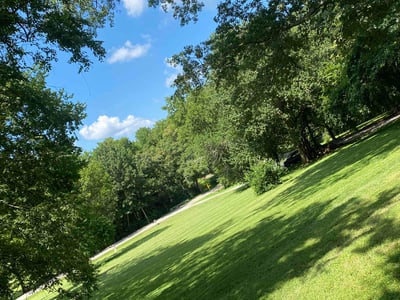 Lawn Care service in Franklin, 37064
