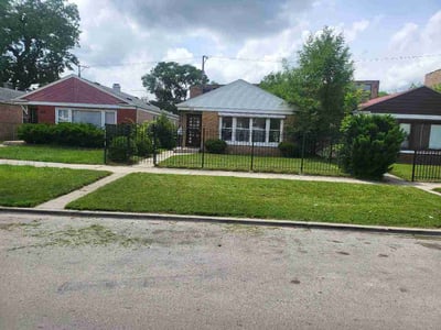 Lawn Care service in Crystal Lake, 60014