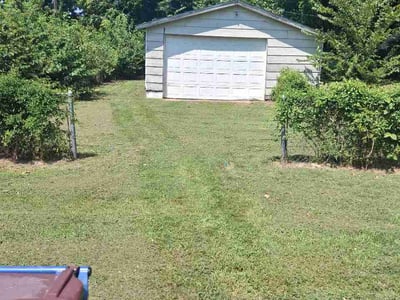 Lawn Care service in Fort Smith, 72901