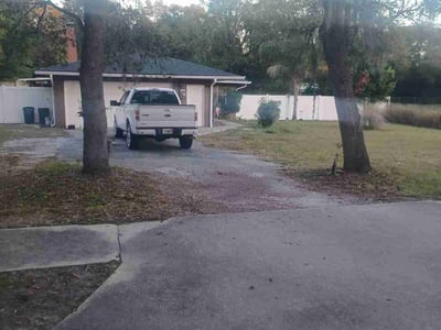 Leaf Removal service in Apopka, 32712
