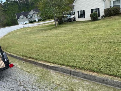 Lawn Care service in Thousand Oaks, 91362