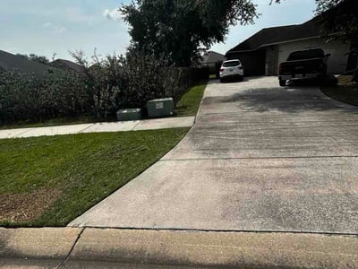Lawn Care service in Crestview, 32536