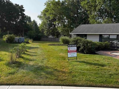Lawn Care service in Wellington, 44090