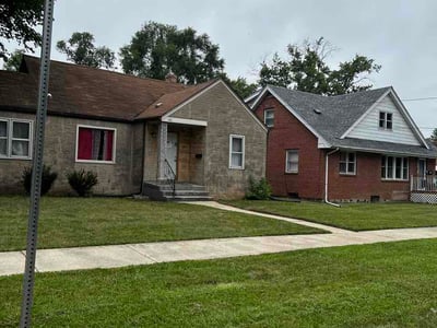 Lawn Care service in Urbana, 61801