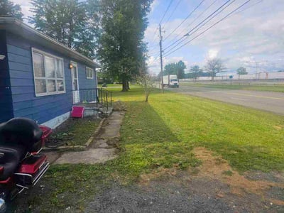 Lawn Care service in Sheffield Lake, 44054