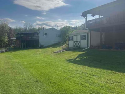 Lawn Care service in Endicott, 13760
