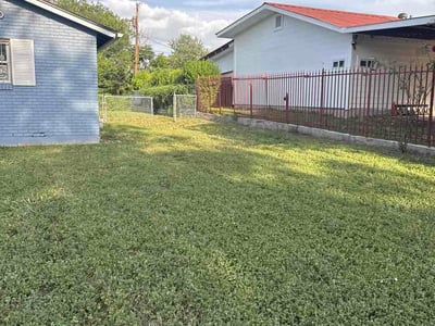 Lawn Care service in Escondido, 92025