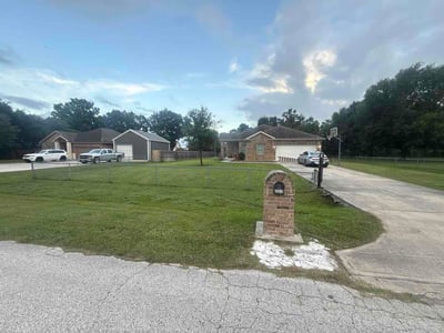 Lawn Care service in Orange, 77630