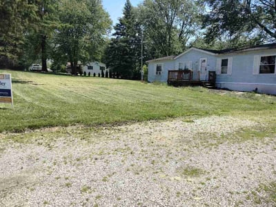 Lawn Care service in Massillon, 44646