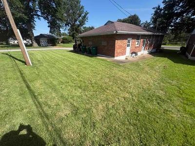 Lawn Care service in Portland, 04101