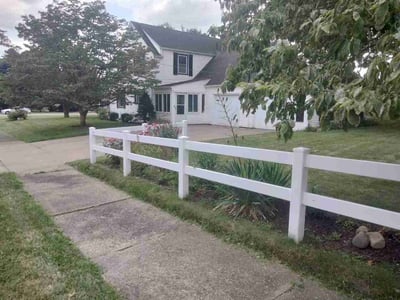 Lawn Care service in Canton, 44702
