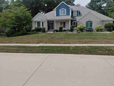 Lawn Care service in Kaukauna, 54130