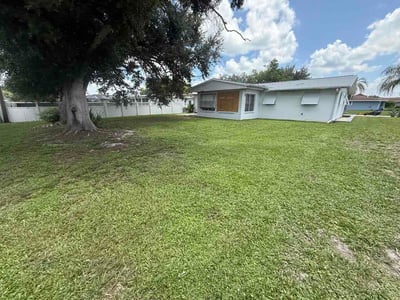 Lawn Care service in Venice, 90291