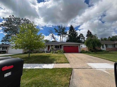 Lawn Care service in Auburn Hills, 48326