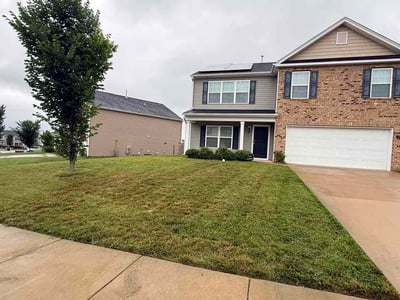Lawn Care service in Eden, 27288
