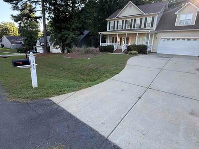 Lawn Care service in Clayton, 27520