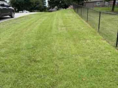 Lawn Care service in Wagoner, 74467