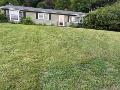 Lawn Care service in Staunton, 24401