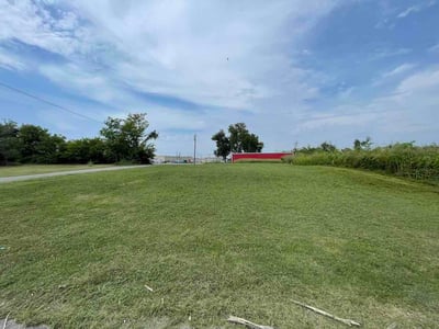 Lawn Care service in Claremore, 74017