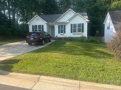 Lawn Care service in Piedmont Triad, 27523