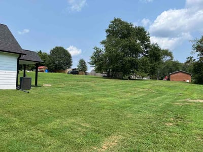Lawn Care service in Lumberton, 28358