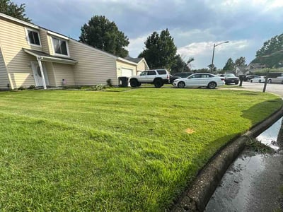 Lawn Care service in Smithfield, 23430
