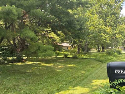 Lawn Care service in Carmel, 46032